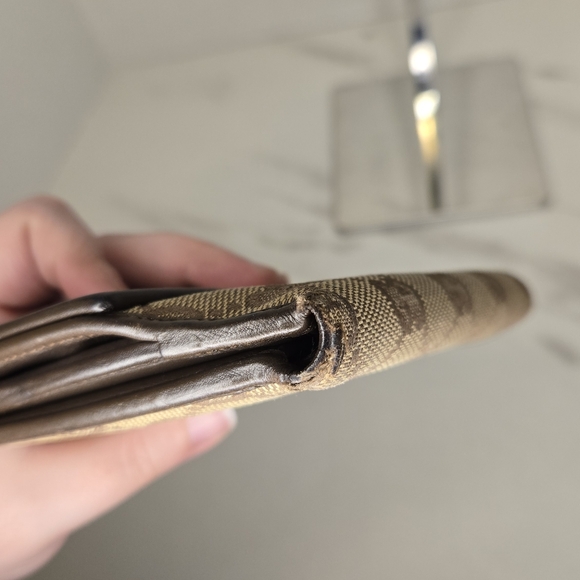 Gucci GG Monogram Brown Canvas Compact Wallet - Picture 13 of 14